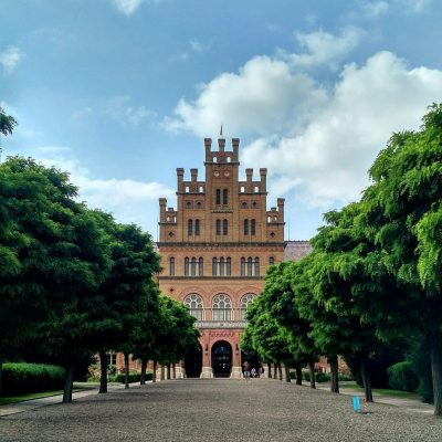 vitalik nqyk3nuwc6e unsplash